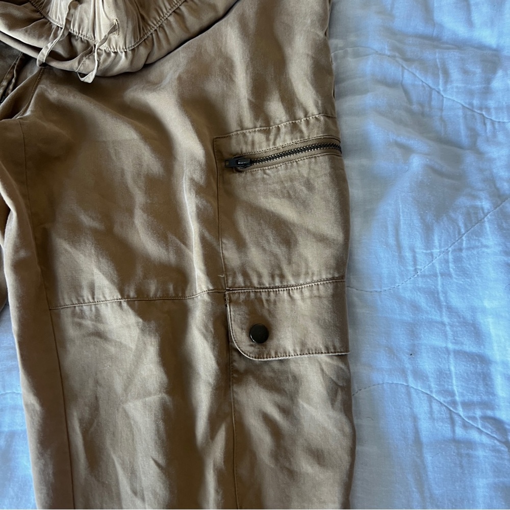 Banana Republic Womens joggers beige M - Picture 5 of 5